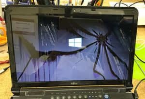 FMVA77DBG 画面割れ