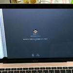 MacBookの液晶修理 データは残して修理します！