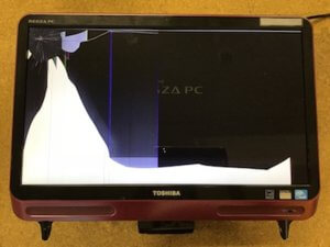 東芝 REGZA PC D712/V3HM 液晶割れ