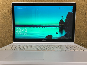 AH77/S 画面が緑色になった！