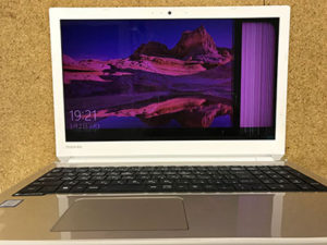 dynabook T6 画面修理