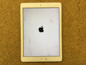 iPad Air 液晶割れ