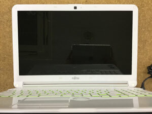 FMVA54GW 液晶割れ