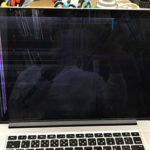 りんごマークが光る最終型のMacBook Pro 15 2015の修理