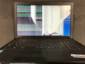 東芝 PB554LFH125AB4X 液晶割れ