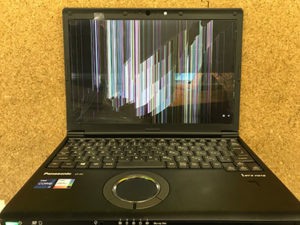 CF-SV1GFNQR 液晶割れ