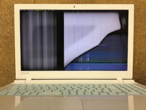 PT75RWP-HHA 液晶割れ