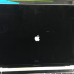 MacBook Pro A2289の液晶割れ、画面に線が入った修理