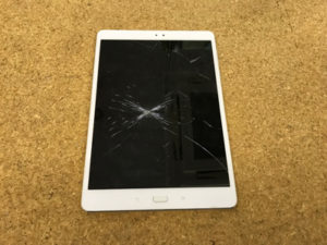 Z500M 画面割れ