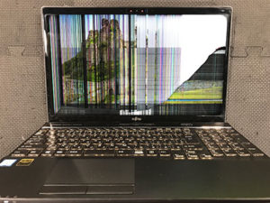 富士通 FMVA77C2Bの修理