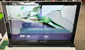 PC-GN21DJSA9 液晶割れ