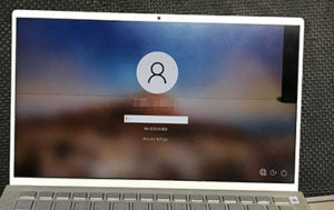 Inspiron 7300 液晶修理