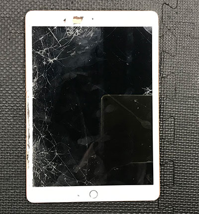 iPad 8 液晶割れ修理