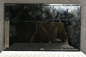 AH51/F1 液晶修理