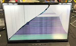 FMVA53E3BG 液晶割れ