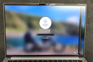 DAIV 4P　液晶修理