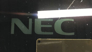 LE150/T 画面がうっすらの修理