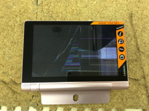 Yoga Tab 3 画面割れ