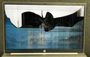 HP Pavilion 15-eg0526TU 修理