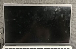 Inspiron 15 3511　画面故障