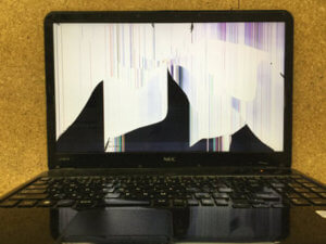 PC-LS150DS1YB　 液晶割れ