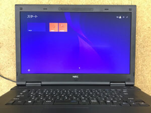 PC-VK26TXZFN 画面が赤い