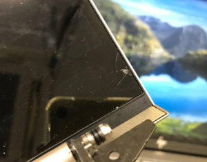 ENVY 13-ah0011TU 画面割れ