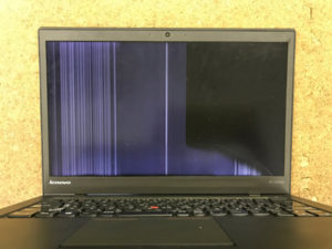 X1 Carbon 画面に線