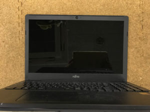 富士通 画面が映らない