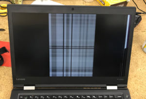 X1 Carbon 画面割れ