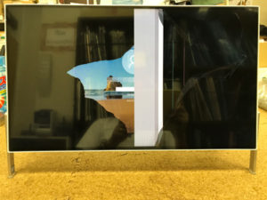 デスクトップパソコン　画面割れ