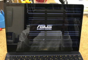 ASUS 画面にノイズ
