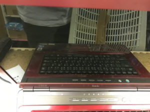 パソコン　バックライト故障