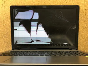 ドスパラ Critea VF-HEK 液晶割れ