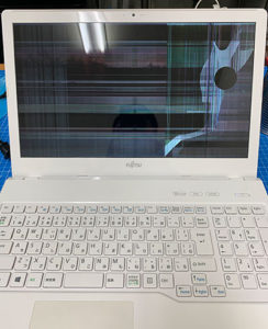 AH44/B3 液晶割れ