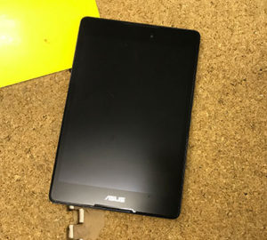 Z581KL 画面が映らない