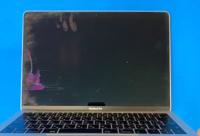 MacBook Pro 2016の液晶画面割れ 修理実績公開します！ | 液晶修理センター