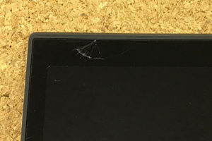 X1 Yoga 20FR 液晶画面割れ