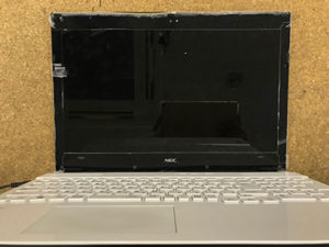 NS650/GAW 液晶画面割れ