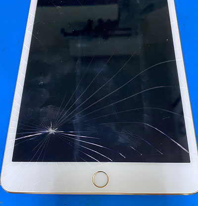 iPad Mini 4の液晶修理 画面割れ パネル交換 | 液晶修理センター