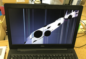 Vostro 3582 液晶画面割れ