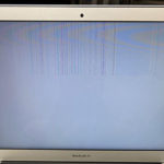MacBook Airの表示不良 【画面に線、亀裂、白表示】の修理