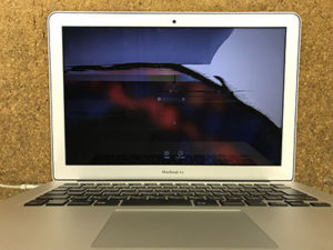 MacBook Air 画面が見えない
