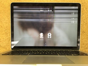 A1502 2014 液晶割れ