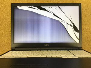 FMVA2601BP 液晶割れ