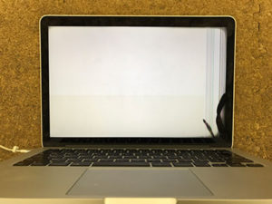 八千代市 パソコン液晶修理