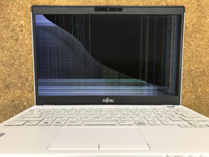 UH55/C3　液晶割れ