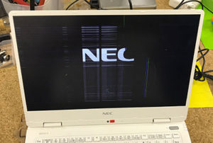 NM550/KAW 液晶割れ