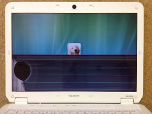 SONY VGN-CS52JB　液晶画面割れ