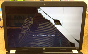 hp g6-1101AU　画面割れ